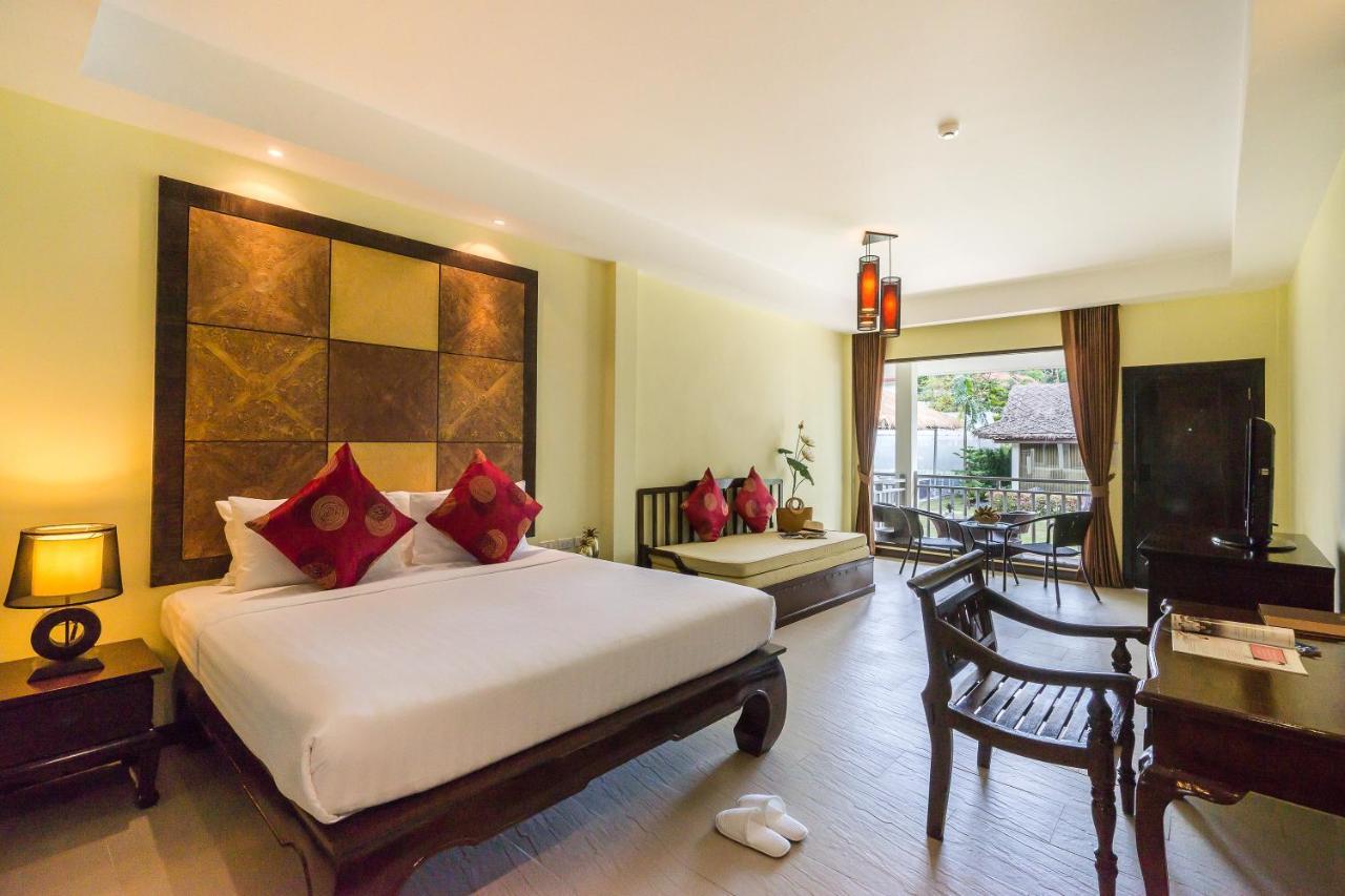 Hive Khaolak Beach Resort (Adults Only) Khao Lak Esterno foto